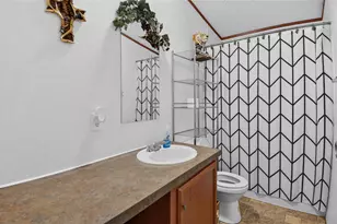 351 County Rd 454, Dayton, TX 77535 - Photo 19