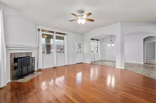 6126 Bradford Ln, League City, TX 77573 - Photo 11