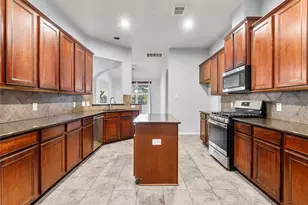 6126 Bradford Ln, League City, TX 77573 - Photo 15