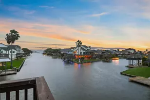 9 S Sandpiper St, La Marque, TX 77568 - Photo 9