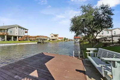 9 S Sandpiper Street, La Marque, TX 77568 - Photo 37