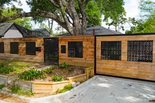 419 Fairbanks St, Houston, TX 77009 - Photo 7