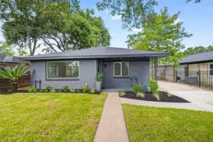 419 Fairbanks St, Houston, TX 77009 - Photo 7