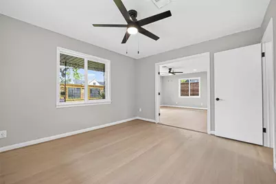 419 Fairbanks Street, Houston, TX 77009 - Photo 19
