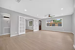 419 Fairbanks St, Houston, TX 77009 - Photo 11