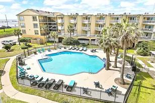 6300 Seawall Blvd, Galveston, TX 77551 - Photo 25