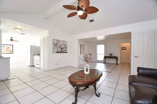 4903 Macridge Blvd, Houston, TX 77053 - Photo 5