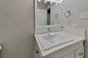 2314 Pebbledowne Cir, Sugar Land, TX 77478 - Photo 19