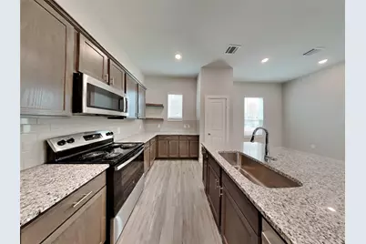 9835 Willow Creek Commerce Drive #205, Tomball, TX 77375 - Photo 5