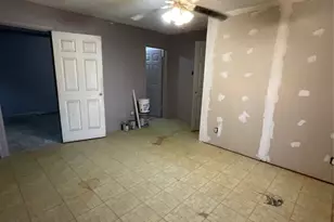 624 Rosedale St, La Marque, TX 77568 - Photo 17