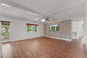 5522 Chantilly Ln, Houston, TX 77092 - Photo 3