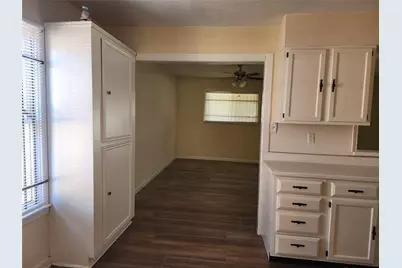 9413 Merle Street, Houston, TX 77033 - Photo 3