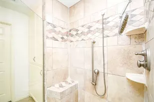 6702 Spring Leaf Dr, Spring, TX 77379 - Photo 19