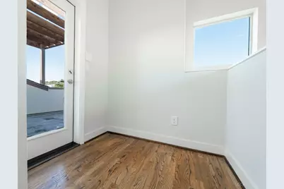 2110 Crocker Street, Houston, TX 77006 - Photo 31