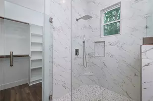1049 Broadmoor Dr, Huntsville, TX 77340 - Photo 15