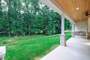 1049 Broadmoor Dr, Huntsville, TX 77340 - Photo 27