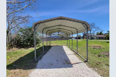 413 S Market Street, Brazoria, TX 77422 - Photo 35