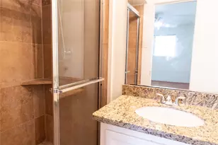 4114 Lemac Dr, Houston, TX 77025 - Photo 25