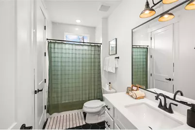 4603 Terry Street, Houston, TX 77009 - Photo 37