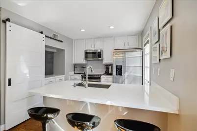 2413 Kingston Street, Houston, TX 77019 - Photo 5