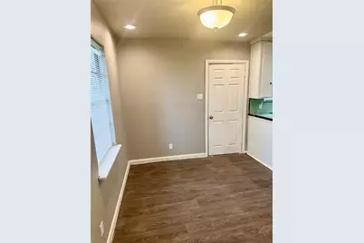 7915 Flintridge Drive, Houston, TX 77028 - Photo 5
