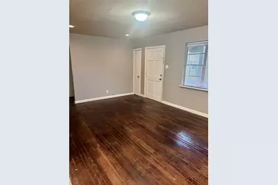 7915 Flintridge Drive, Houston, TX 77028 - Photo 3