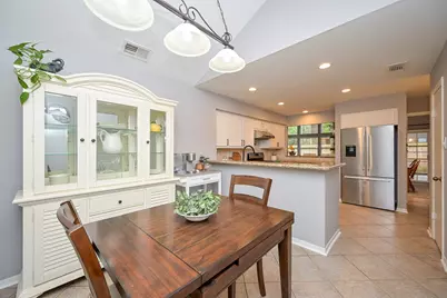 31 Gannet Hollow Place, The Woodlands, TX 77381 - Photo 11