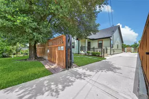 2314 Carr St, Houston, TX 77026 - Photo 3