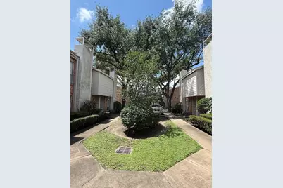 6201 Beverlyhill Street #8, Houston, TX 77057 - Photo 19