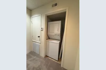6201 Beverlyhill Street #8, Houston, TX 77057 - Photo 33