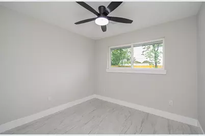 9259 Richland Drive, Houston, TX 77078 - Photo 5