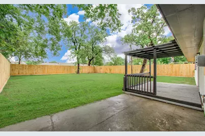 9259 Richland Drive, Houston, TX 77078 - Photo 33