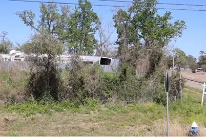 6817 Roanoke Street, Houston, TX 77028 - Photo 1