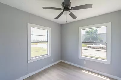 126 W 6th Street, Freeport, TX 77541 - Photo 41