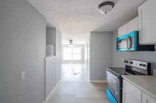 126 W 6th St, Freeport, TX 77541 - Photo 37