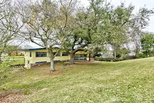 4600 Lakeshore Dr, Port Arthur, TX 77642 - Photo 35