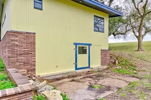 4600 Lakeshore Dr, Port Arthur, TX 77642 - Photo 5