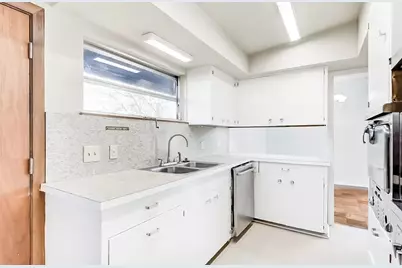 4600 Lakeshore Drive, Port Arthur, TX 77642 - Photo 19