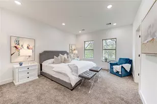 2015 B Brackenridge St, Houston, TX 77026 - Photo 9