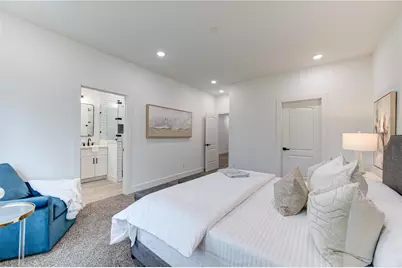 2015 B Brackenridge Street, Houston, TX 77026 - Photo 11