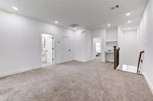 2015 B Brackenridge St, Houston, TX 77026 - Photo 21