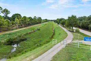 19810 Sunbridge Ln, Houston, TX 77094 - Photo 35