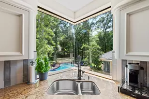 95 N Windsail Pl N, The Woodlands, TX 77381 - Photo 9