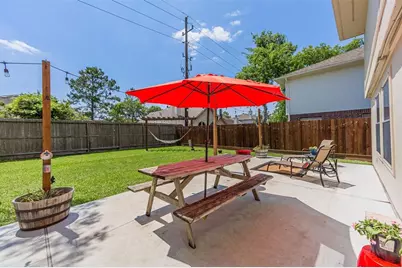 17106 Summer Hollow Drive, Sugar Land, TX 77498 - Photo 29