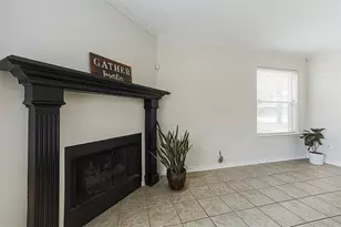 17106 Summer Hollow Dr, Sugar Land, TX 77498 - Photo 15