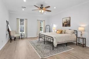 11403 Twain Dr, Montgomery, TX 77356 - Photo 17