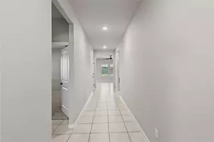 2218 Levant Ln, Baytown, TX 77523 - Photo 3