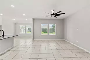 2218 Levant Ln, Baytown, TX 77523 - Photo 9