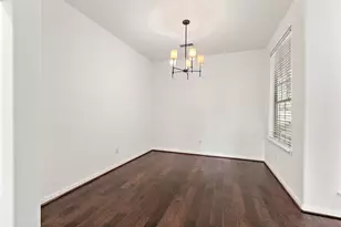 99 S Wynnoak Cir, The Woodlands, TX 77382 - Photo 9