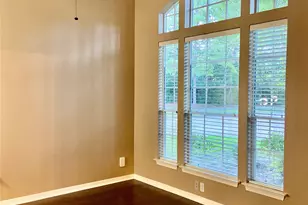 2915 Sycamore Tree Ct, Kingwood, TX 77345 - Photo 9